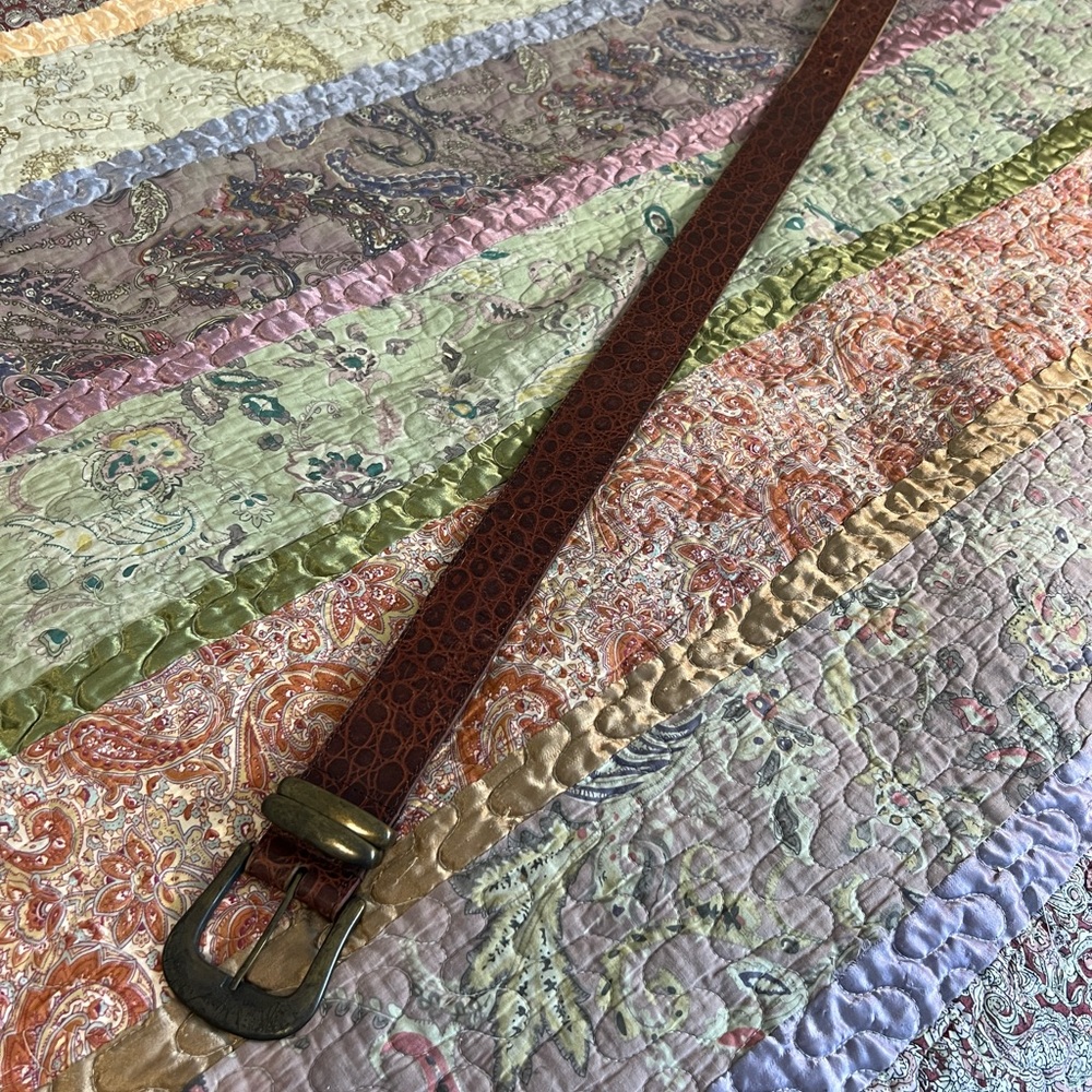 Beautiful leather belt from India 32”